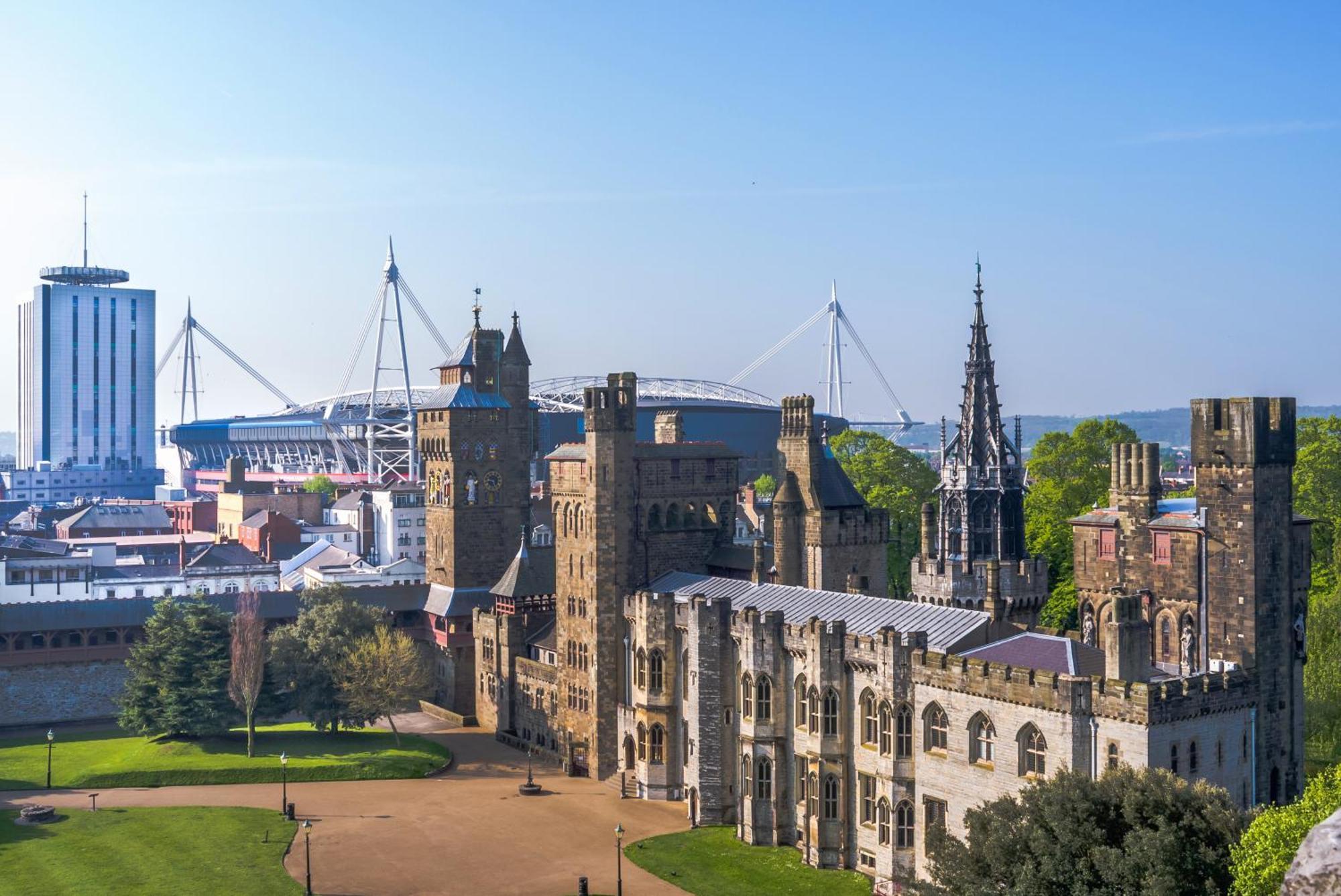 Luxury Apartments In Cardiff City Centre מראה חיצוני תמונה