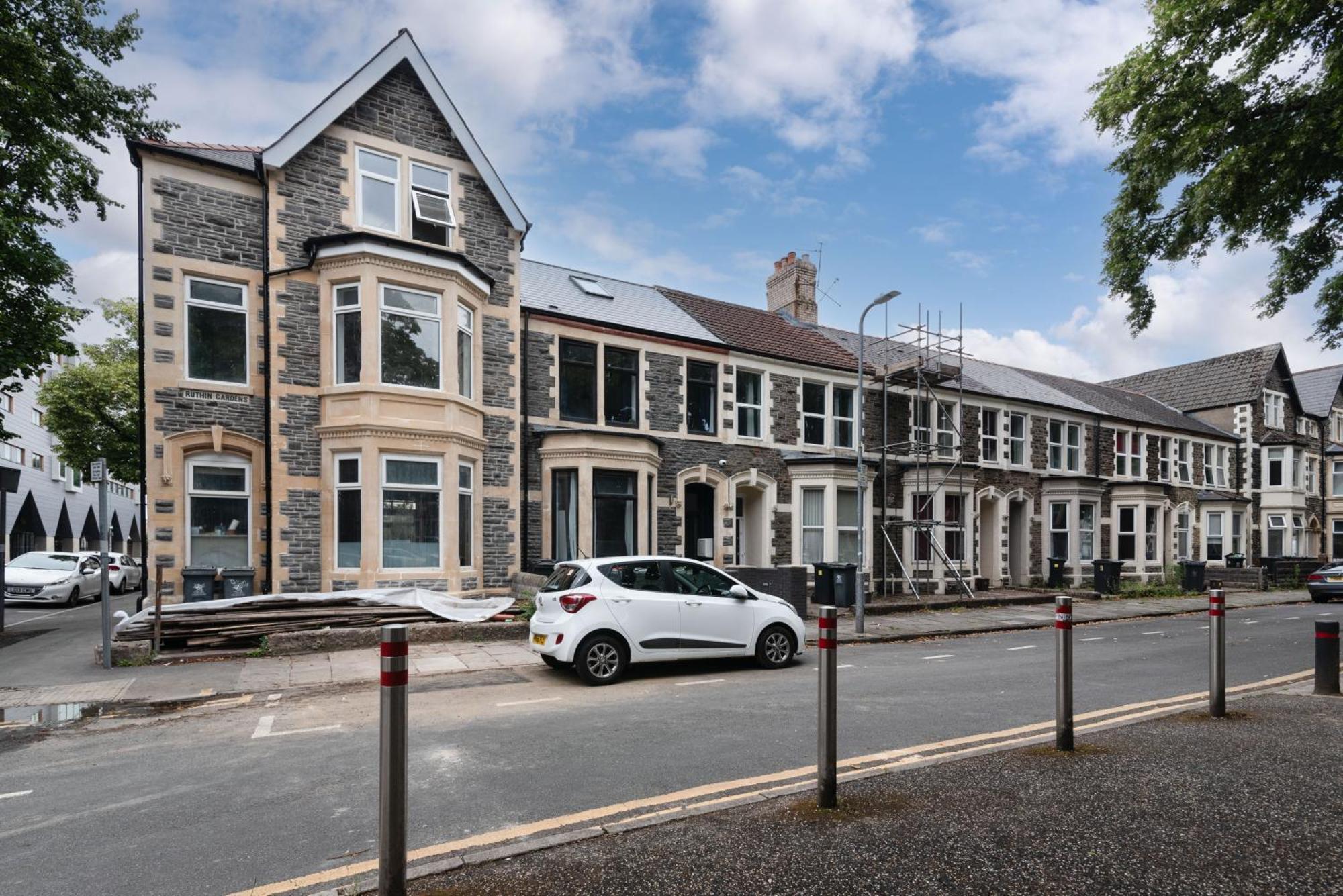 Luxury Apartments In Cardiff City Centre מראה חיצוני תמונה
