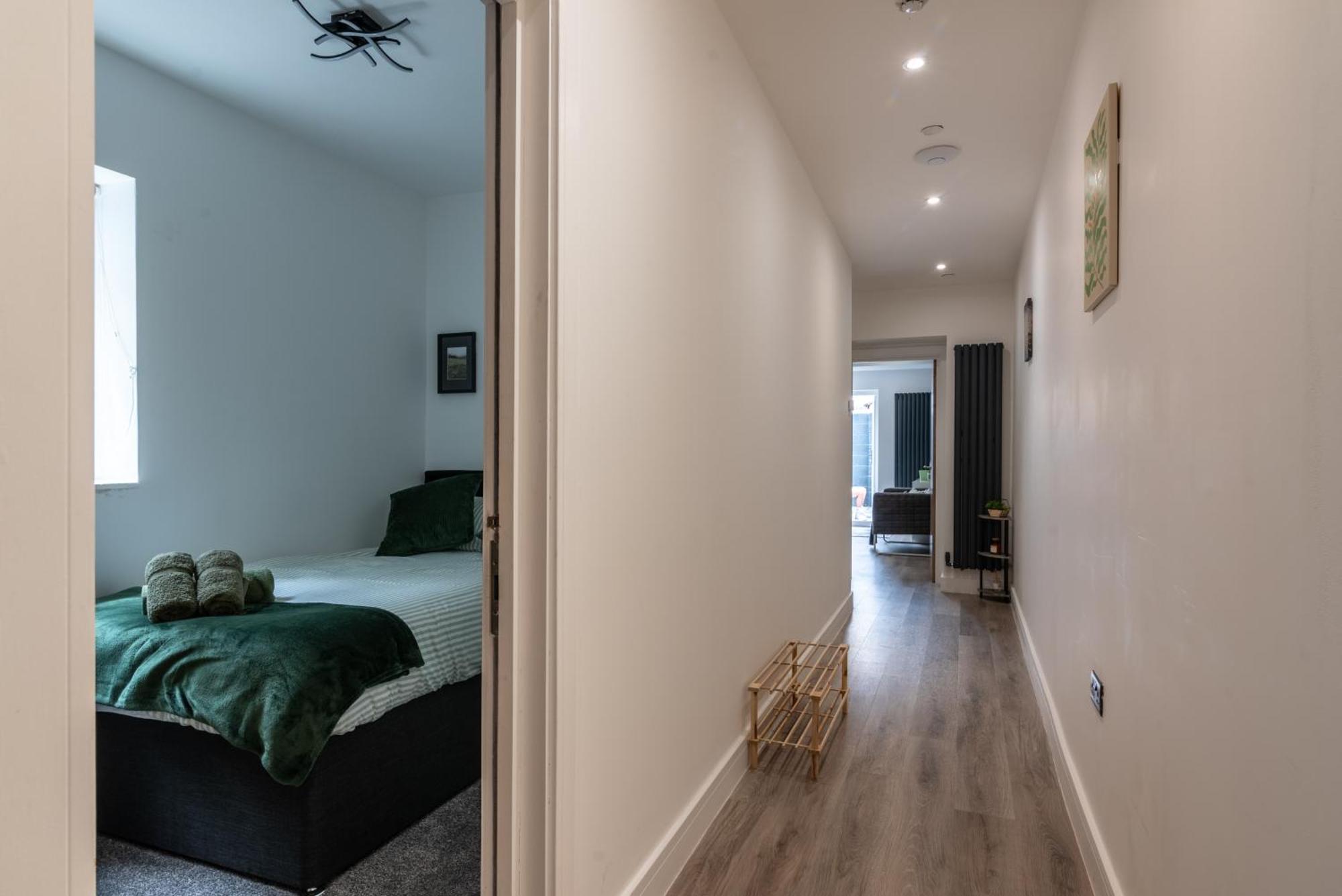 Luxury Apartments In Cardiff City Centre מראה חיצוני תמונה