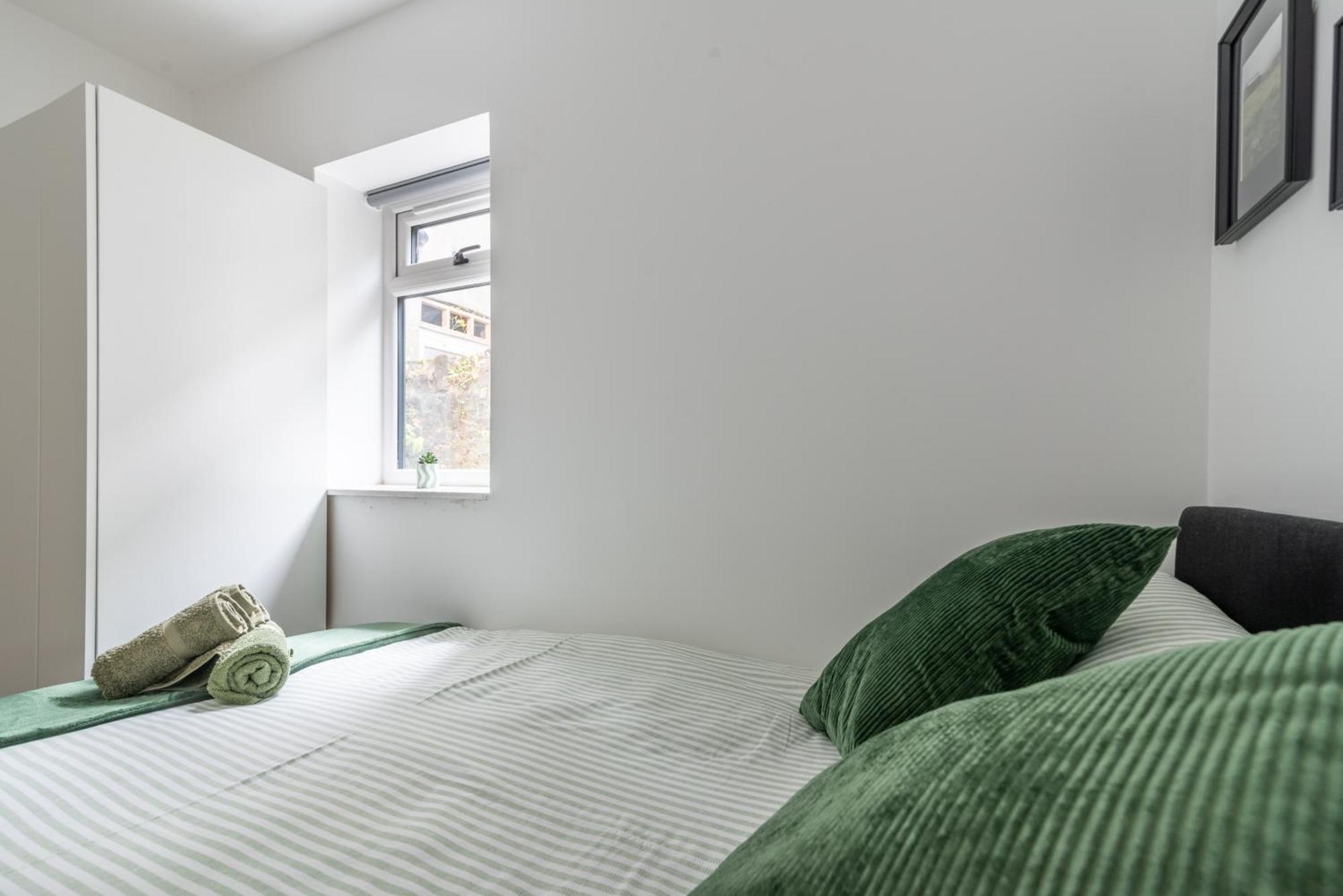 Luxury Apartments In Cardiff City Centre מראה חיצוני תמונה