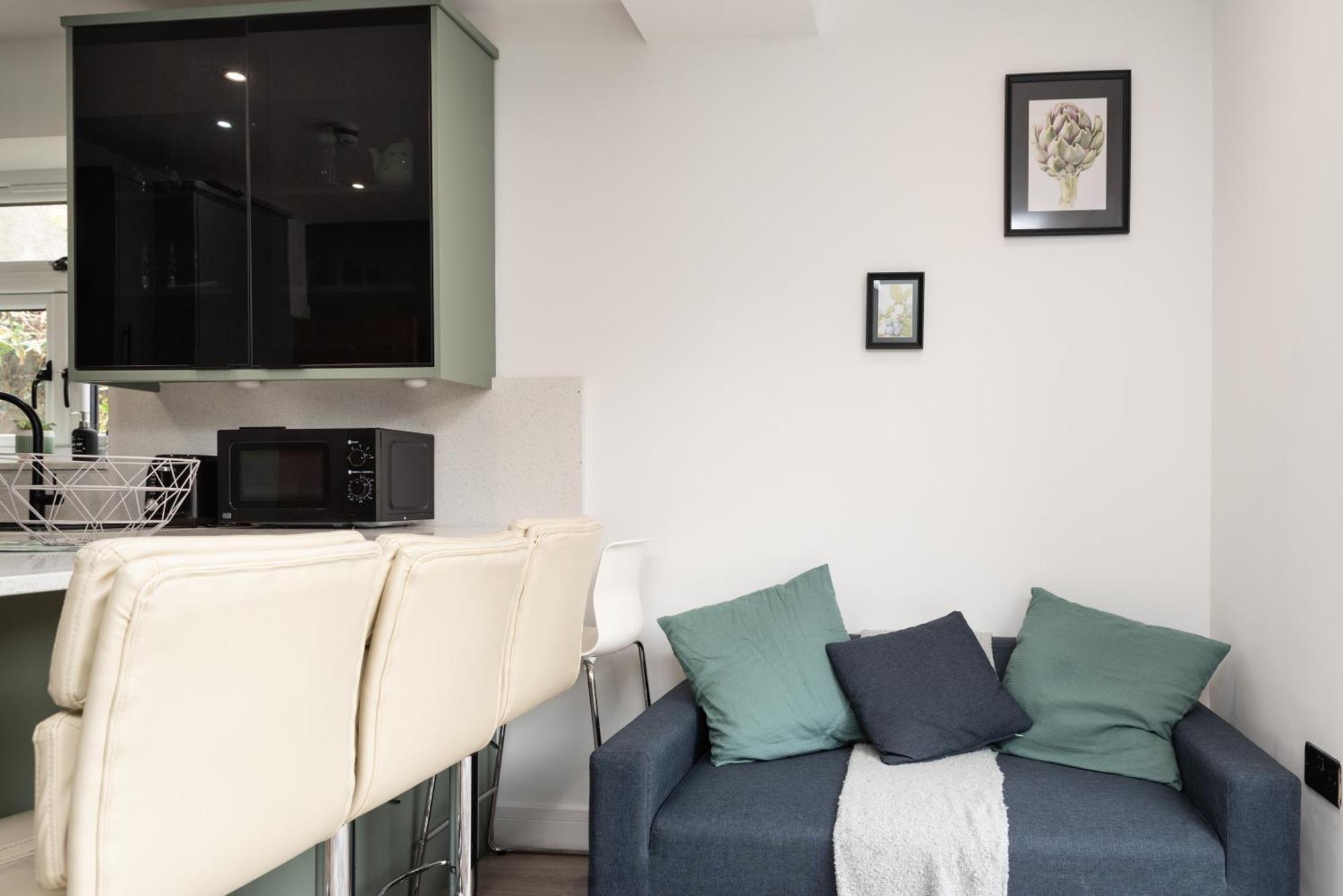 Two Bedroom Apartment In Cardiff City Centre מראה חיצוני תמונה