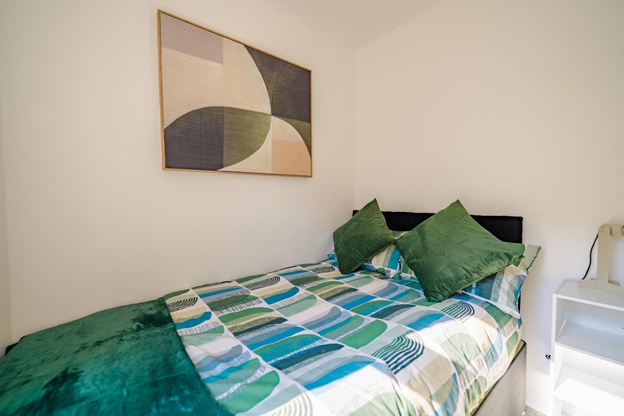 Luxury Apartments In Cardiff City Centre מראה חיצוני תמונה